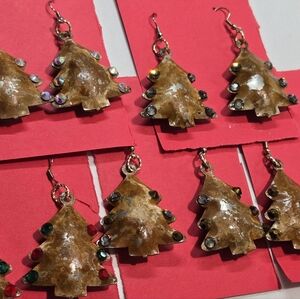 Rustic NWOT metal 3D Christmas tree earrings rhinestones brown red green crystal